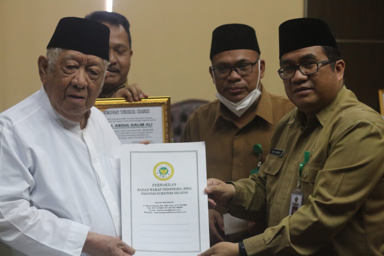 Kisah Inspirasi Wakaf H. Halim Ali yang Berwakaf Uang di Launching Gerakan Wakaf Uang Sumsel